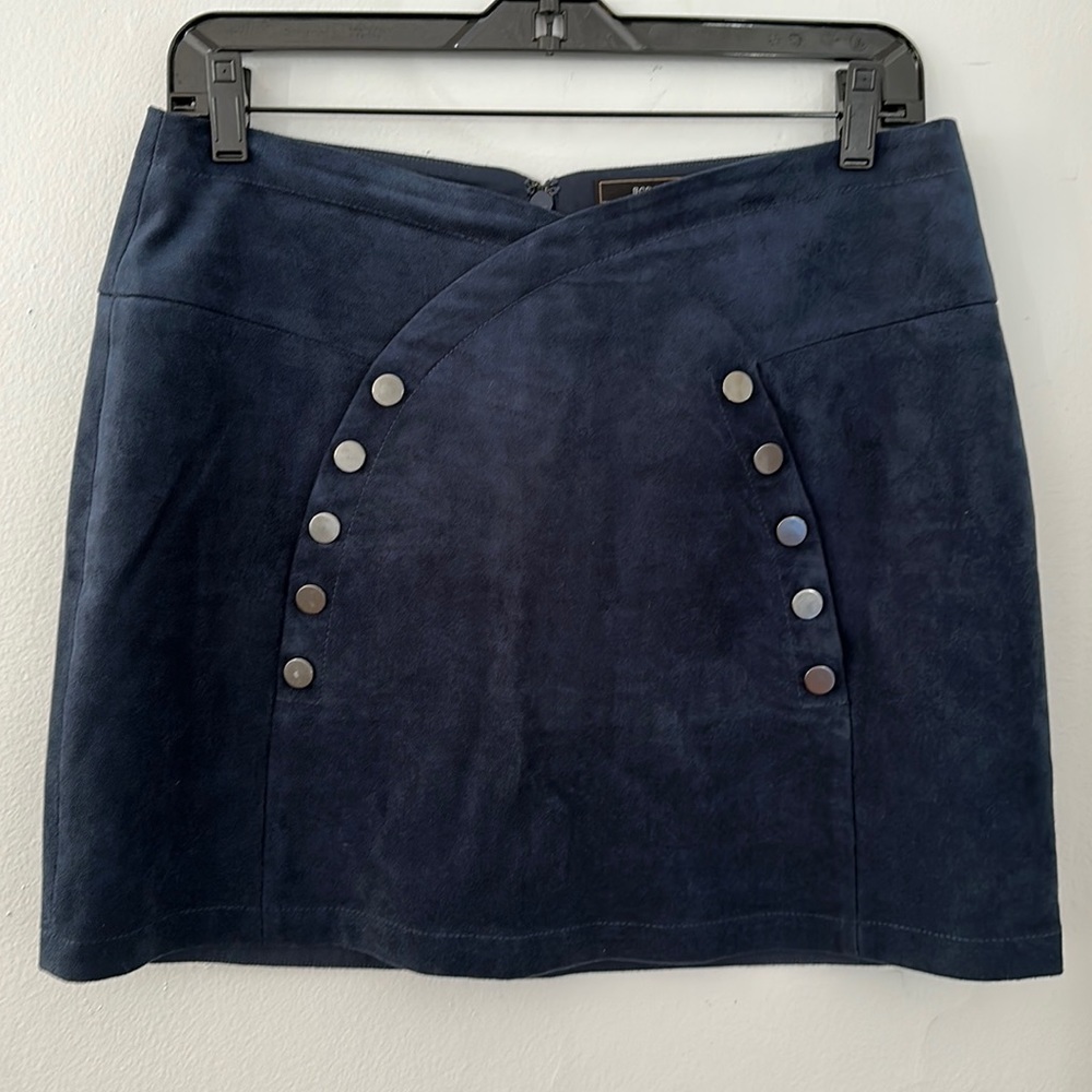 BCBG MAXAZRIA blue faux suede mini skirt gunmetal details medium